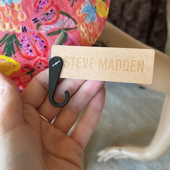 Brand New Steve Madden Large Beach Hat Coral Tropical Fruit Floppy Straps Sun main image 7